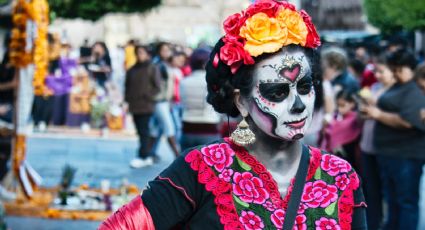 Abuelita de 90 años se disfraza de catrina y rompe el Internet con TIERNA sesión de FOTOS