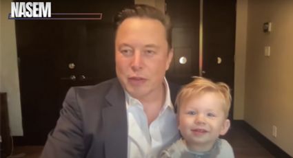 Elon Musk saca su lado paternal y cuida a su HIJO con Grimes en plena reunión de Space X: VIDEO