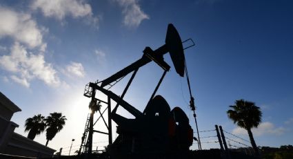 Joe Biden ordena liberar 50 millones de barriles de petróleo; intenta frenar alza en los precios