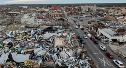 Continúan labores de rescate por víctimas de los tornados en EU