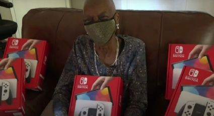 ¿Abuelita gamer? Mujer recibe consolas de video juego por ERROR y se las regalan
