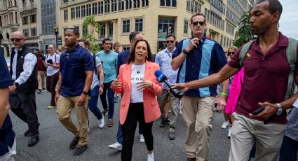 Kamala Harris asiste a marcha por el orgullo LGBTQ+ en Washington