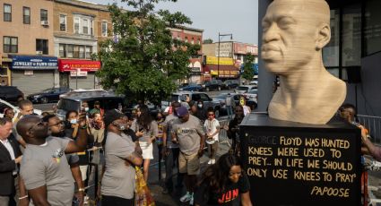 ¿¡RACISMO!? Vandalizaron estatua de GEORGE FLOYD en Nueva York a días de ser inaugurada