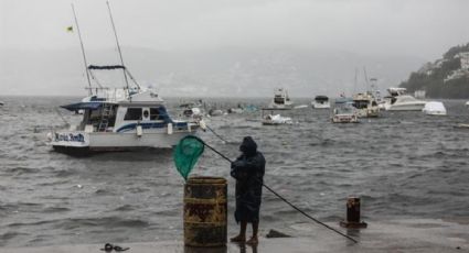 ¡Toma precauciones! Tormenta tropical 'Enrique' ya es HURACÁN categoría 1