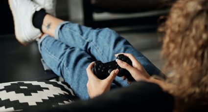 ¡Brutal! Adolescente pierde en videojuego, se vuelve loco y DISPARA contra su compañero