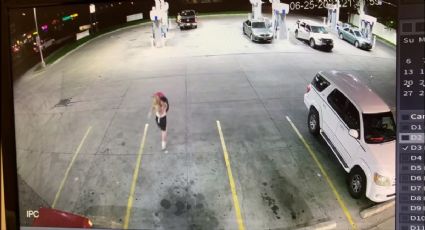 Secuestran en cuestión de SEGUNDOS a mujer afuera de una gasolinera en EU: VIDEO