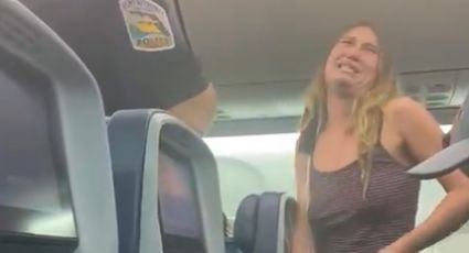 Mujer se niega a usar CUBREBOCAS en vuelo y escupe a pasajeros: VIDEO