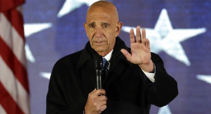 Arrestan en EU a Thomas Barrack, ex asesor de Donald Trump