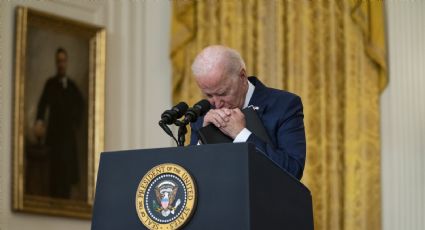 ¿Joe Biden a punto del COLAPSO? Tras caos en Afganistán hace PREOCUPANTE gesto: VIDEO