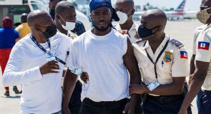 Haitianos deportados muerden a agentes de ICE; presentarán cargos federales en su contra