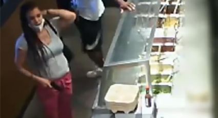 ¡Se volvió loca! Mujer AMENAZA con pistola a empleado de restaurante para obtener su COMIDA