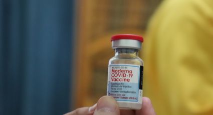 Vacuna Moderna COVID-19: EU podría autorizar media dosis de refuerzo