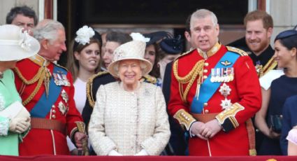 Príncipe Andrés: Reina Isabel II da la espalda a su hijo y retira títulos militares por demanda