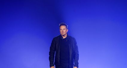 Elon Musk establece tarifa oficial de 8 dólares por uso de Twitter