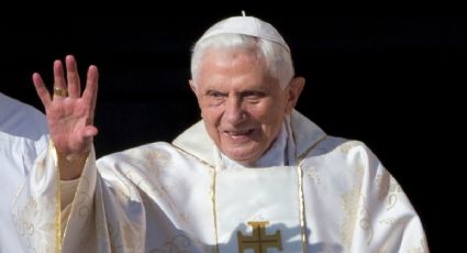 Papa emérito Benedicto XVI está grave; papa Francisco pide orar por su salud