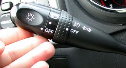 ¿No usas las direccionales de tu auto? ¡Cuidado! Esta es la MULTA que podrías pagar