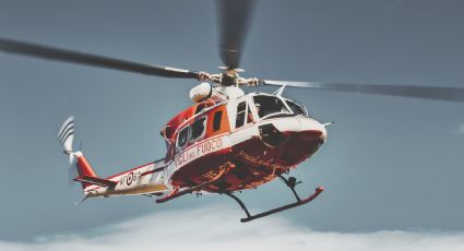 Así fue el momento en que un helicóptero se estrelló en una playa de Miami: VIDEO