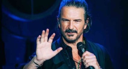 Esta fue la reacción de Ricardo Arjona cuando fan se quitó la ropa en pleno concierto | VIDEO