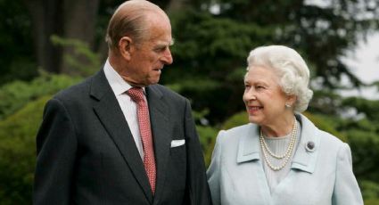 Isabel II: La reina preocupa al querer celebrar su cumpleaños 'cerca' del duque de Edimburgo