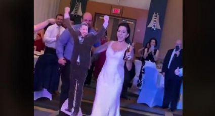 Novio se enfermó de COVID días antes de su boda, pero lo reemplazaron con una figura de cartón: VIDEO VIRAL