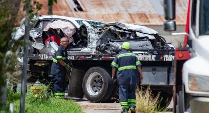 Brutal accidente de auto deja 2 alumnos muertos tras terminar ensayo de graduación en Texas