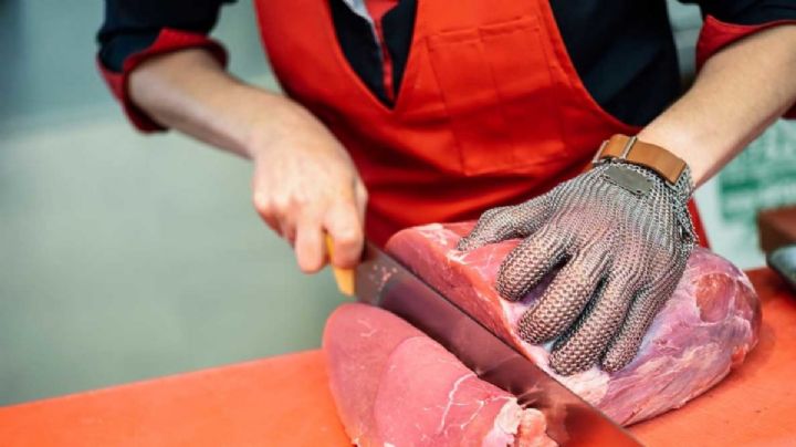 ¿Sin trabajo? Empresa en Canadá busca carniceros con secundaria; ofrecen 40 MIL pesos al mes