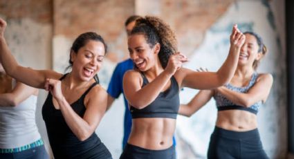 ¿Por qué bailar es el mejor ejercicio para tu salud después de los 50 años?