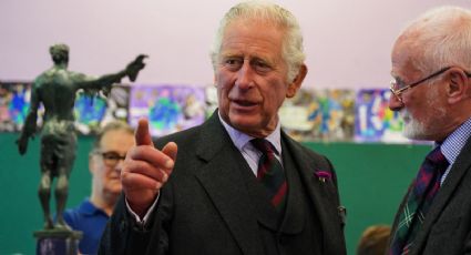 Al príncipe Carlos no le encanta cómo lo retratan en 'The Crown': esto piensa sobre su personaje