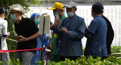 ¿Otra vez? China confina a 4 millones de personas para contener brotes de COVID-19