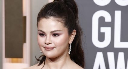 Selena Gómez cautiva en los Golden Globes 2023 con vestido de mangas abombadas