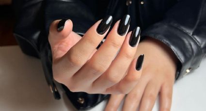 Los 5 mejores diseños de uñas de acrílico negras para lucir elegante todos los días