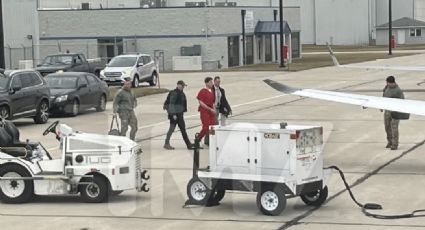 Evacúan aeropuerto de Illinois durante traslado del asesino de Idaho a Moscú