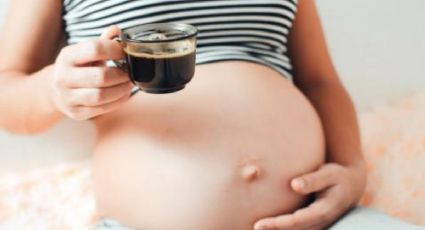 ¿Qué pasa si una mujer embarazada toma café?