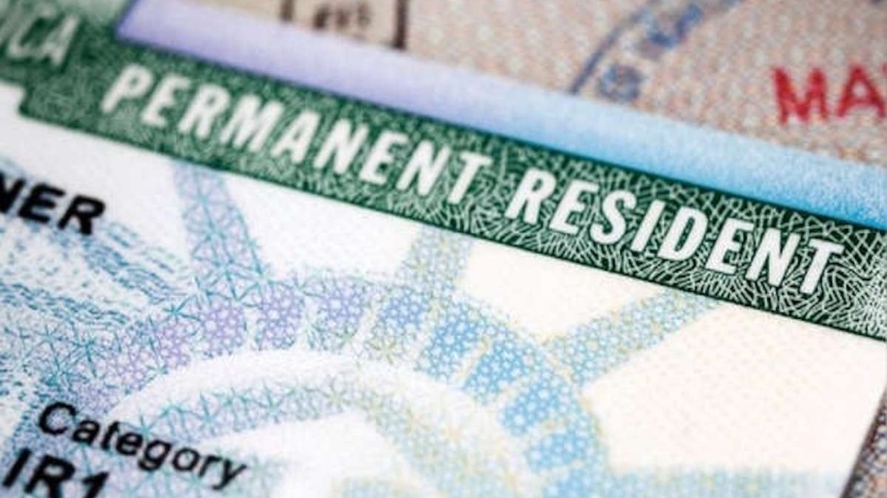 Green Card estos son TODOS los casos en los que debes REEMPLAZAR el