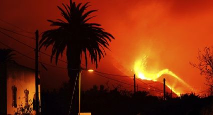 ¡Aterrador! Lava del volcán La Palma arrasa con otro barrio; está cerca de alcanzar el mar: VIDEOS