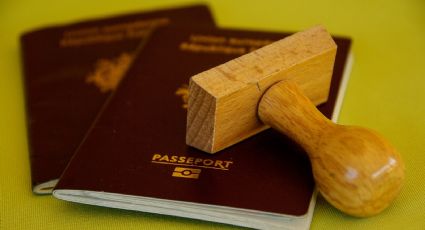 ¡Aplausos! EU emite su primer pasaporte con género X