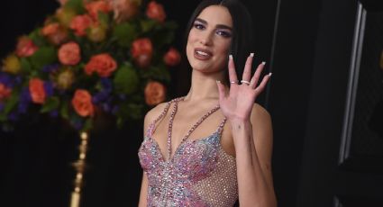 ¡Puro fuego! Dua Lipa SEDUCE en los Brit Awards con ATREVIDA lencería