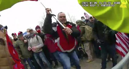 REVELAN nuevos VIDEOS del ASALTO al Capitolio; un veterano de la Marina está involucrado