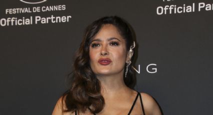 Salma Hayek deslumbra en su paso por el Festival Cannes; la actriz GANÓ un premio