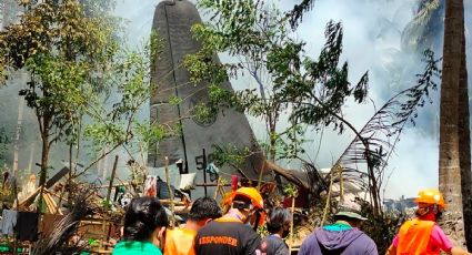 ÚLTIMA HORA: Avión militar se estrelló en FILIPINAS dejando más de 40 muertos; aquí las PRIMERAS IMÁGENES