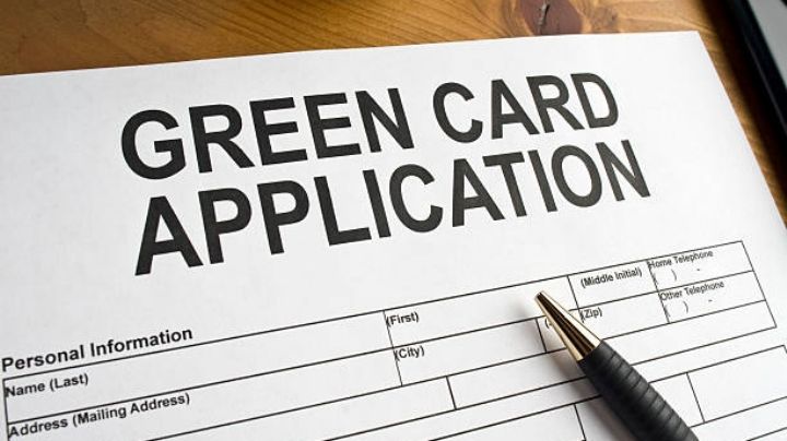 Green Card: ¿Cuánto tiempo puedo estar fuera de EU con residencia permanente?