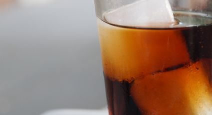 ¡Cuidado! Hombre muere por tomar más de un litro de refresco de un TRAGO