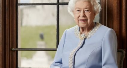 Reina Isabel II publica nuevo retrato oficial en víspera de las celebraciones por su Jubileo de Platino