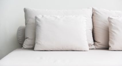 ¿Cómo quitar lo amarillo de las almohadas? Trucos fáciles para lavar, blanquear y desinfectar